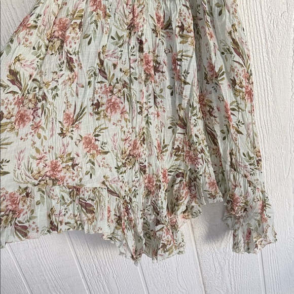 Floral Maxi Dress - Picture 4 of 5